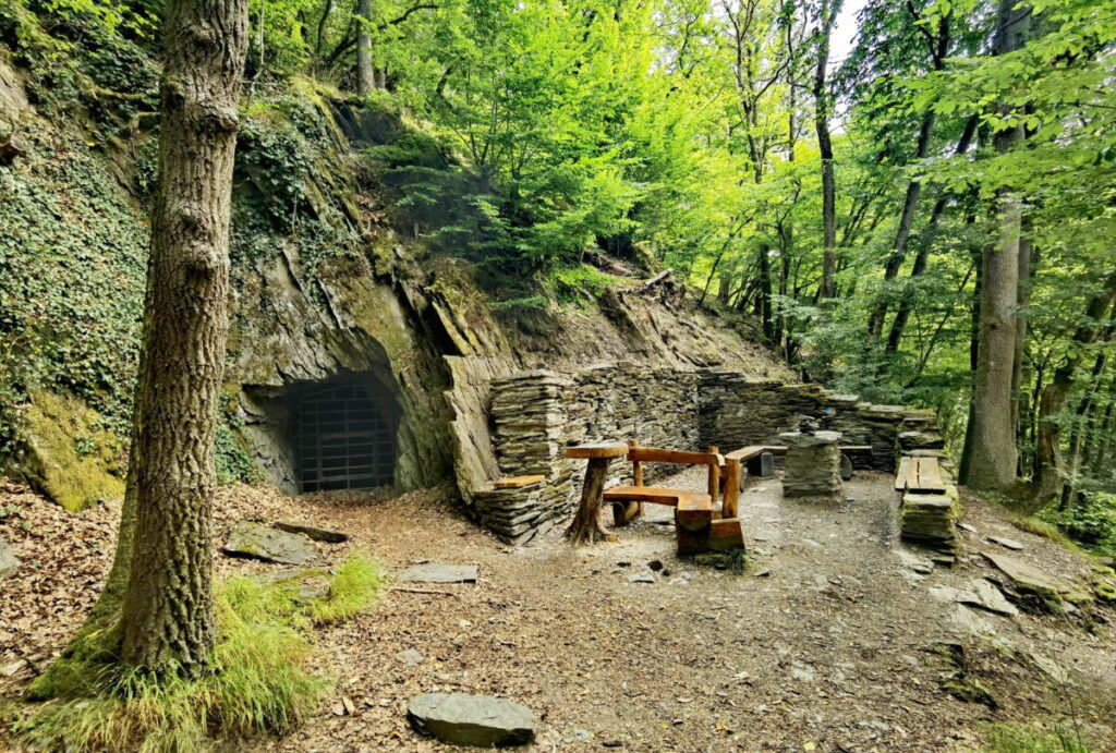 Schiefer prägt den Hunsrück - wir erleben das hautnah auf unserer Traumschleife Baybachklamm Wanderung