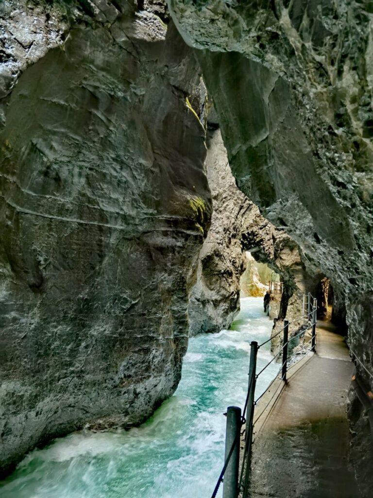 Durch die Partnachklamm wandern in Deutschland